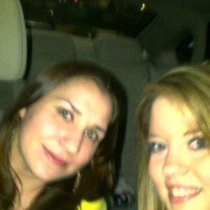 Meet your Posher, Jillian